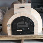 Four à bois en briques