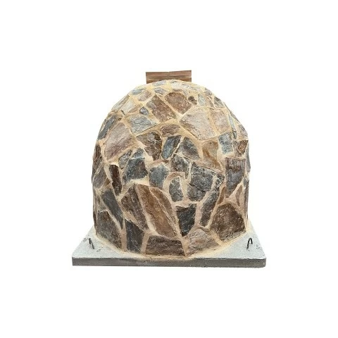 Four avec foyer finition en pierre.