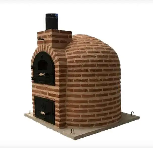 Four avec réchaud finition brique.